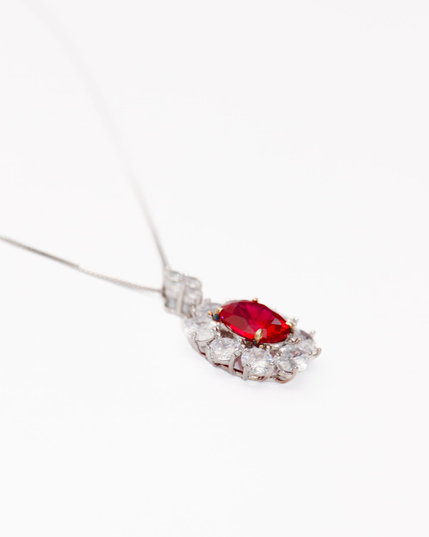 RED HALO STUD PENDANT