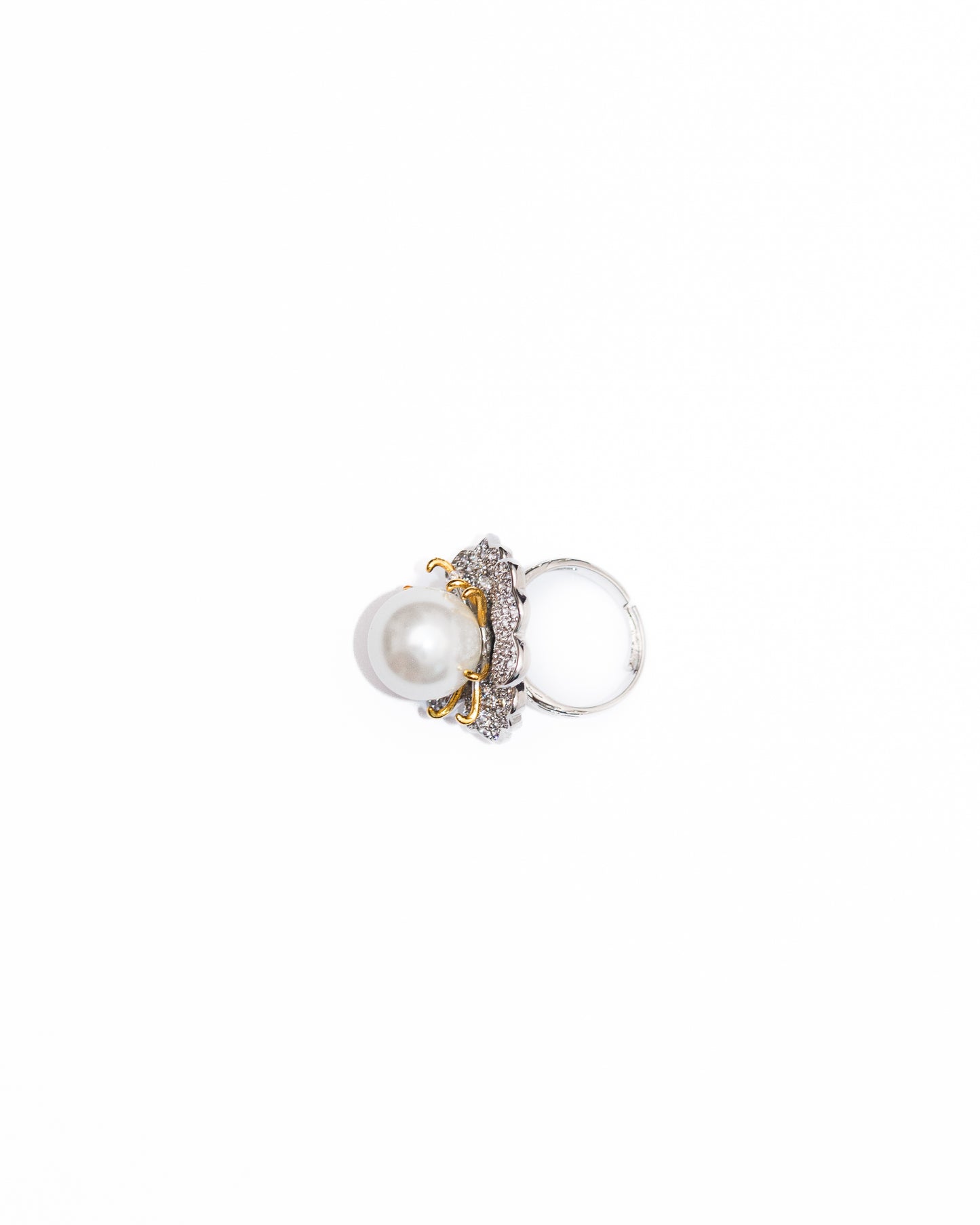 BEJEWELLED WHITE PEARL COCKTAIL RING