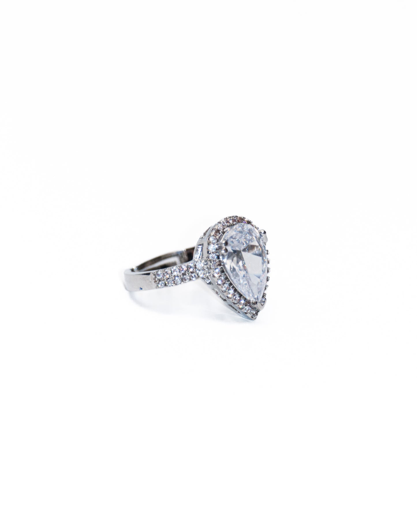 ALAYA PAVE SET RING