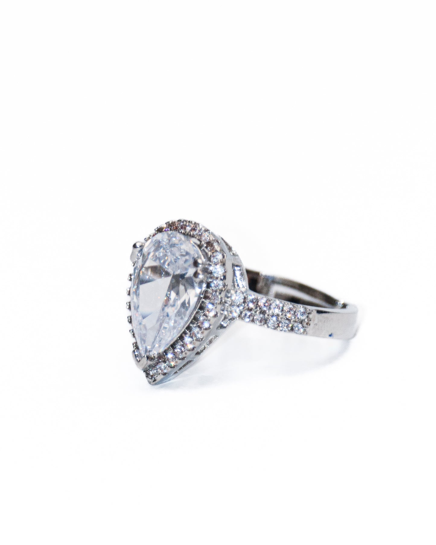 ALAYA PAVE SET RING