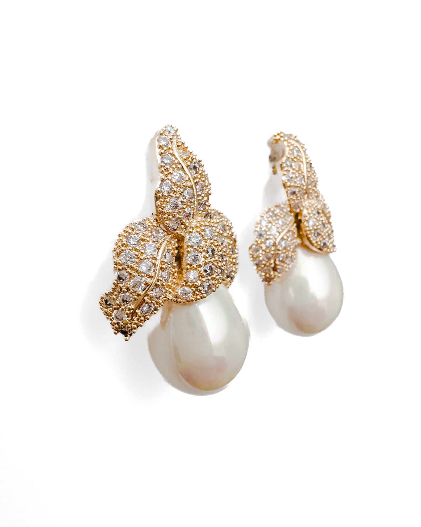 PAVE SET PEARL STUDS