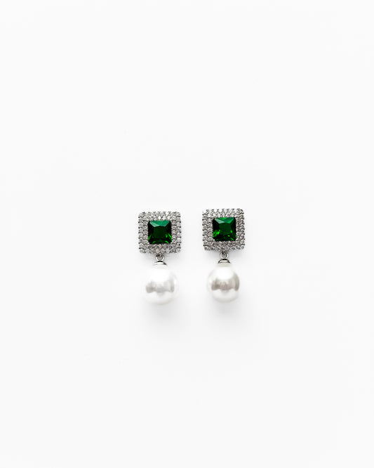 HELIO GREEN PEARL DROP EARRINGS