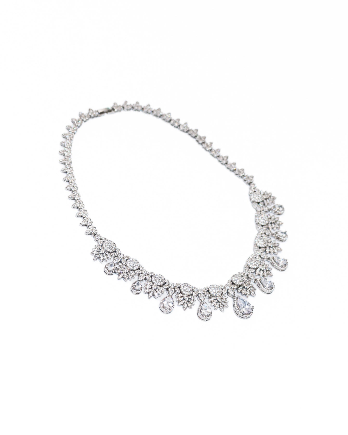 BAAG BEJEWELLED NECKLACE